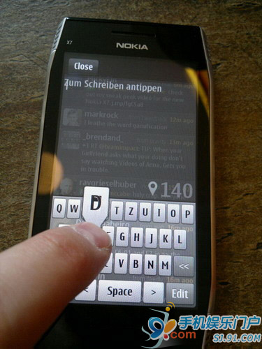 6月上市 诺基亚x7行货版真机亮相-symbian手机